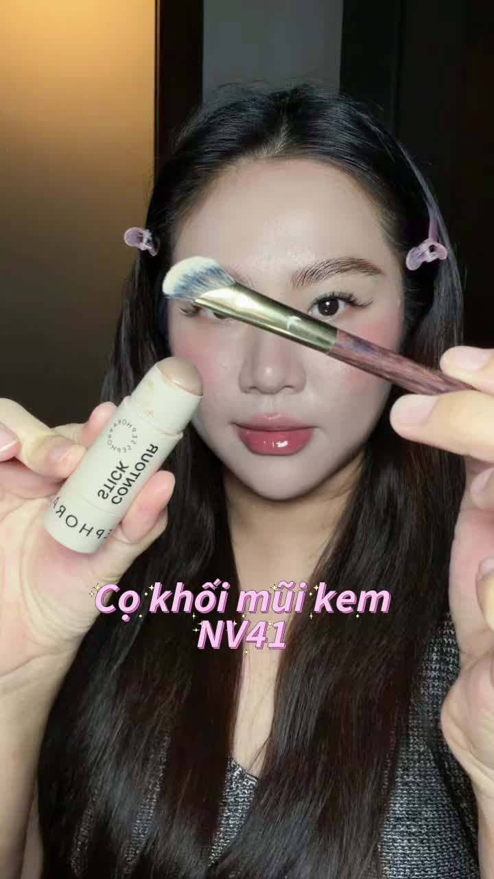 Video TikTok: Cọ khối mũi